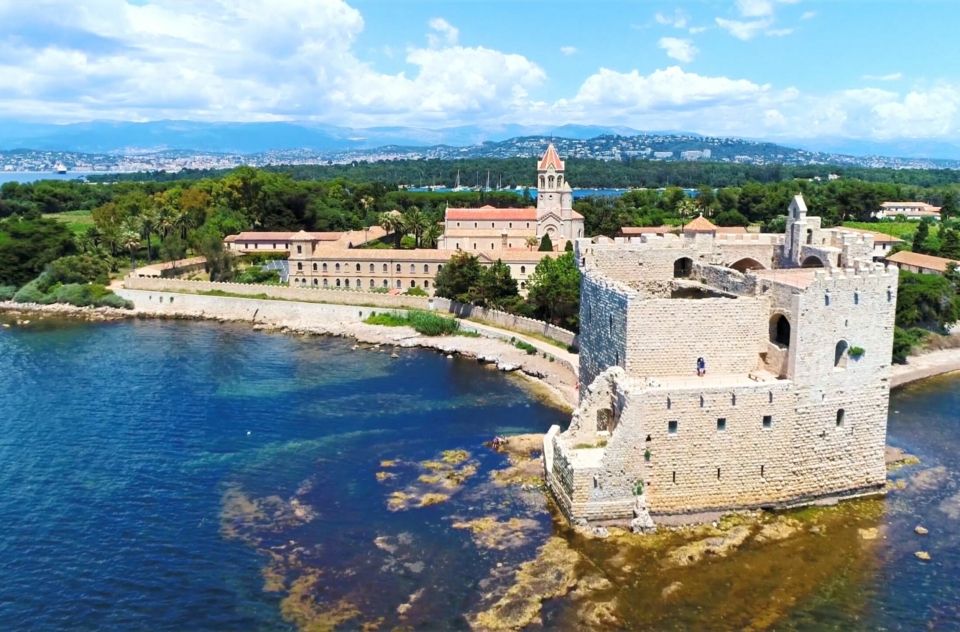 LÉRINS ISLANDS 